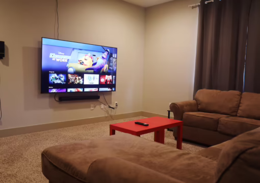 Huge Family Home by Medical Center – Sleeps 20